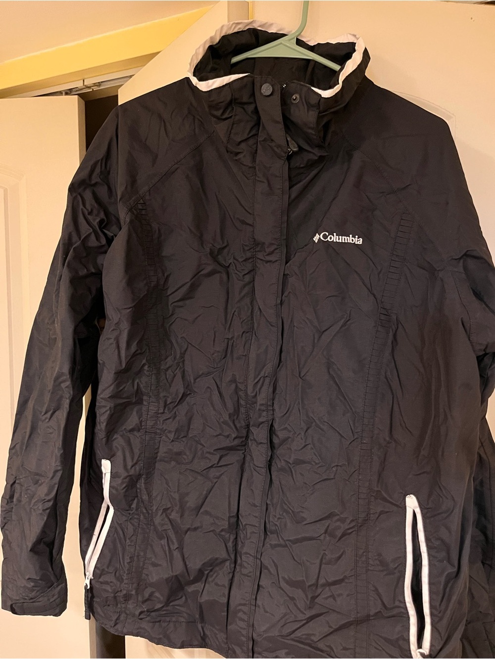 Columbia Women's Black Hooded Rain Jacket no hood